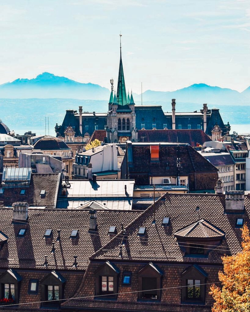 Lausanne makes for a perfect stop, if you want to see one of the biggest cities in Switzerland famous for its scenery and culture.
