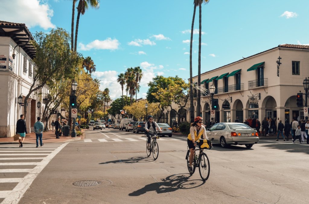 No weekend in Santa Barbara is complete without taking a walk along State Street.