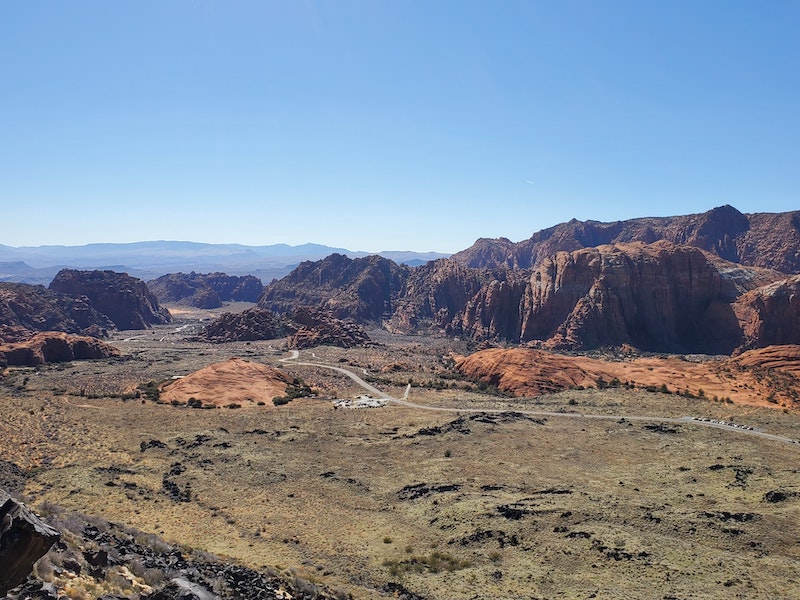 Snow Canyon State Park is one of Utah's hidden gems and is a perfect alternative to Zion National Park, if you want to avoid the crowds. 