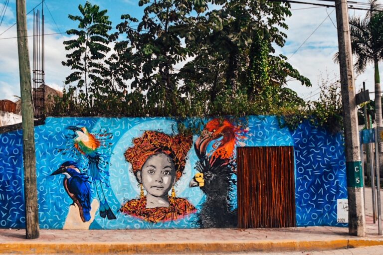 Exploring local street art is one of the best things to do in Bacalar. 