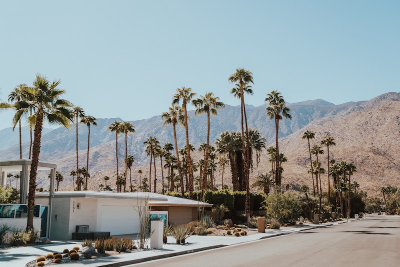 Palm Springs is one of the most popular stops on a Southern California road trip itinerary 
