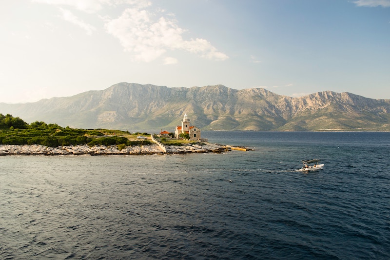 Check local hotel reviews is one of the top travel tips for visiting Croatia