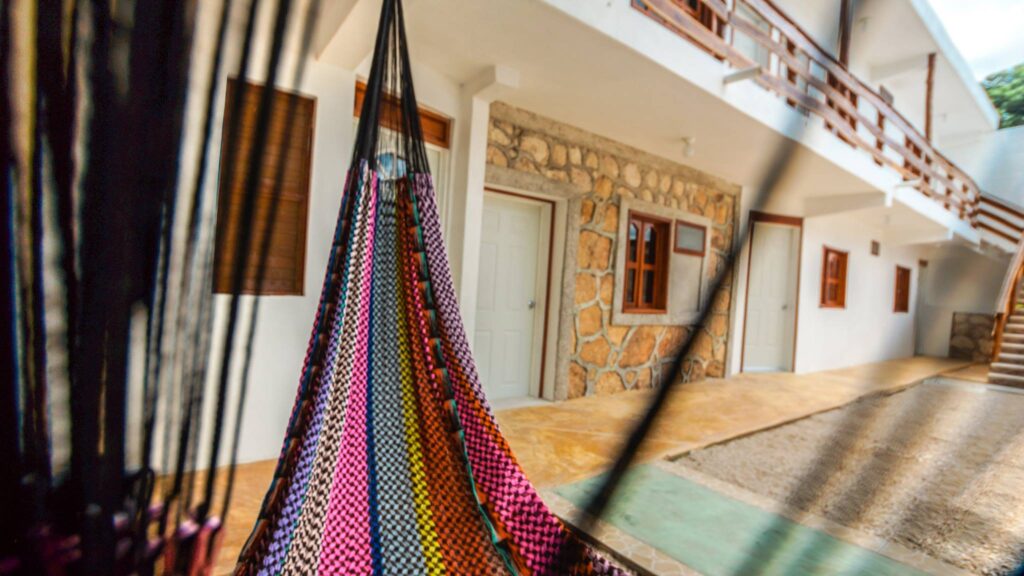 Find the best budget hotels in downtown Bacalar