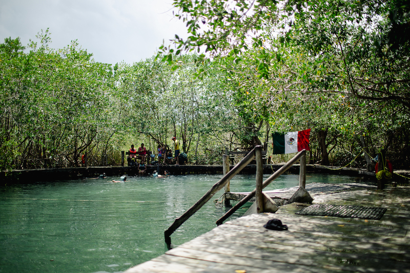 Island hopping is one of the best things to do in Holbox island 