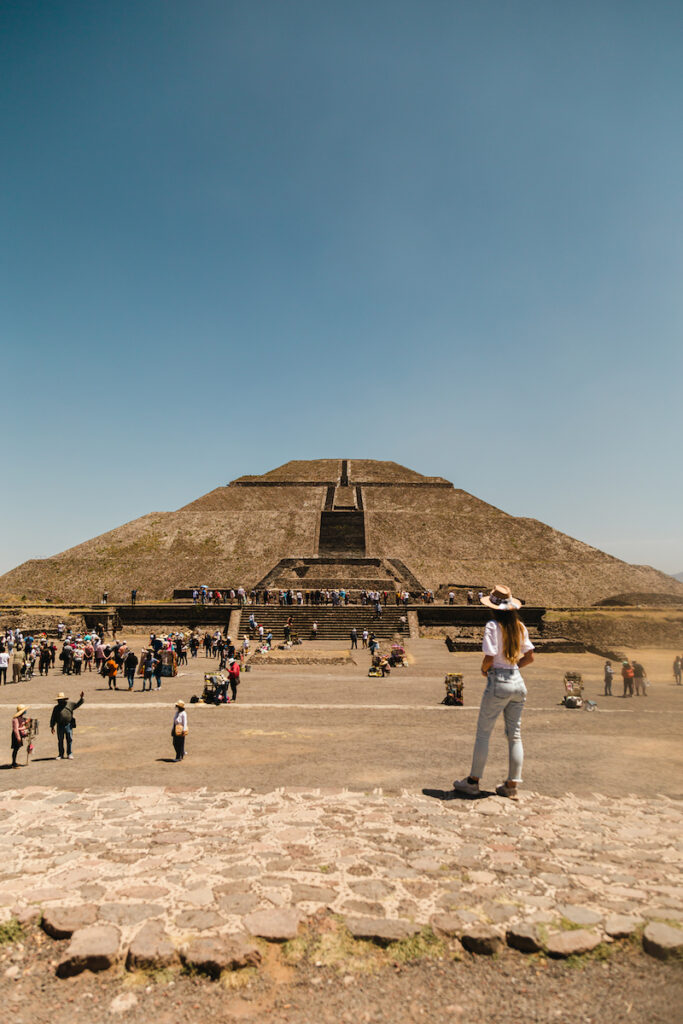 Taking Uber is one of the best ways to get from Mexico City to Teotihuacan