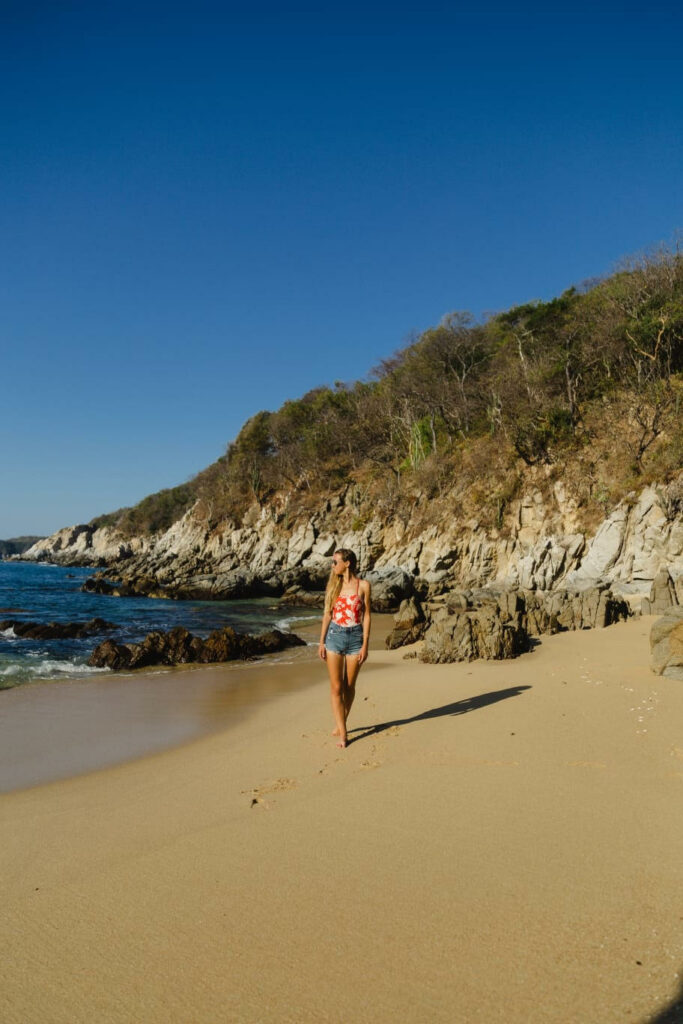Huatulco is one of the best beaches near Mexico City that can be reaches by a quick flight.