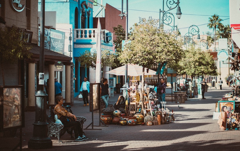 Is Sonora Mexico safe? While Sonora is a popular crossing point between the United States and Mexico, it's not the safest city, and visiting it requires taking certain precautions.