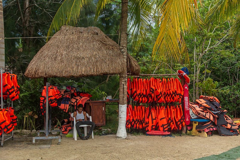 You can rent a life jacket to enjoy Los Rapidos 