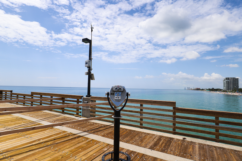 Dania Beach Pier is a great place for taking in scenic views of the Atlantic Ocean